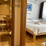 Fjaka 3*