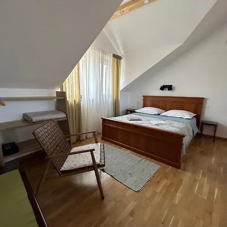 בית הארחה Fjaka ספליט